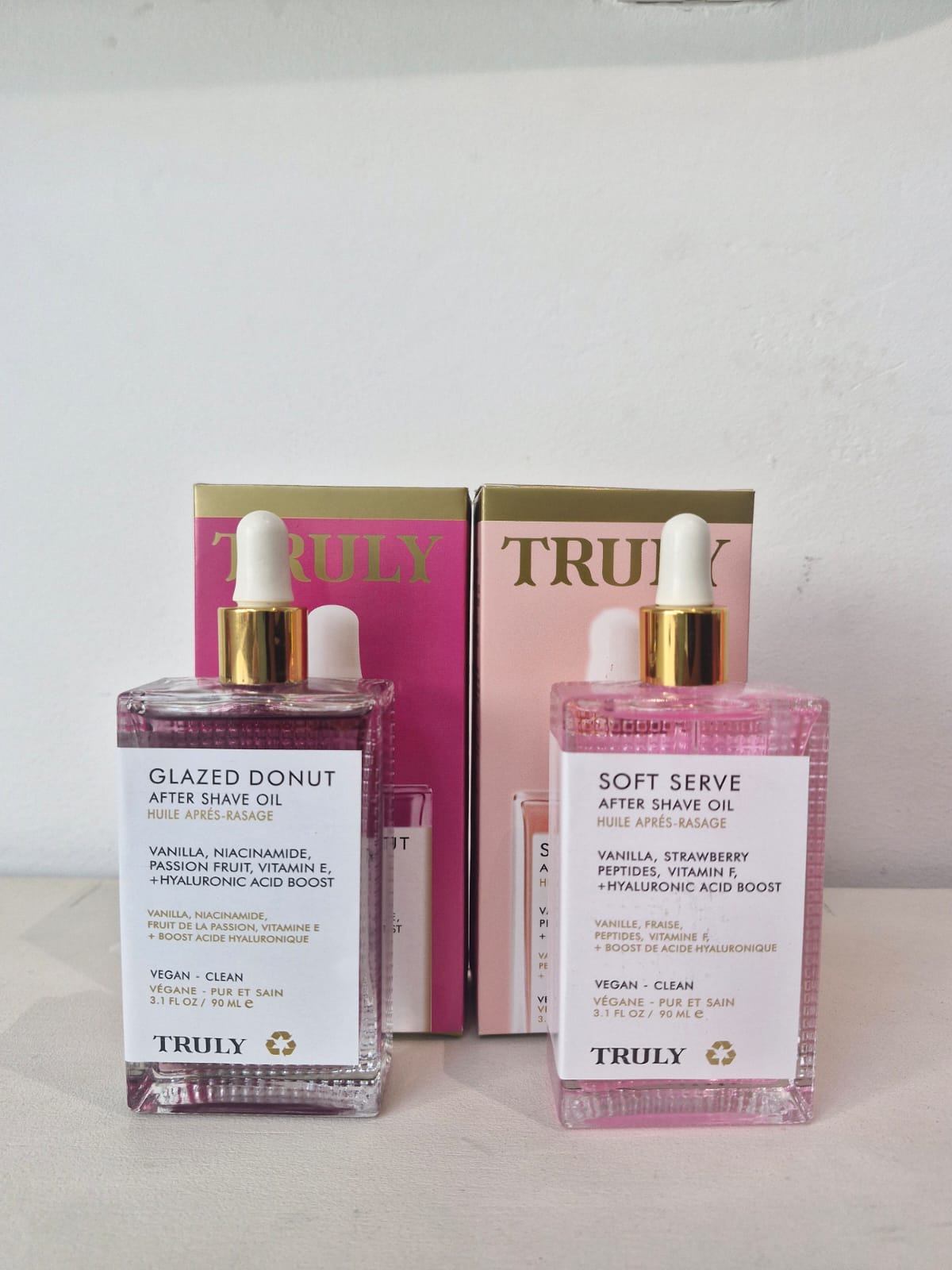 Combo Aceites Trully Paga 1 LLevas 2 Truly Glazed Donut Vs Sotf Serve